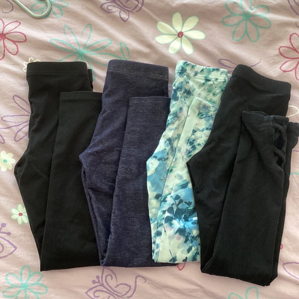Old Navy Set of 4 Leggings Size M